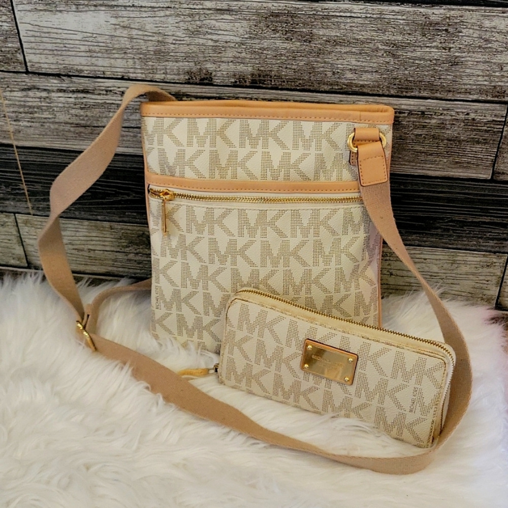 Michael Kors purse and wallet. CROSS BODY